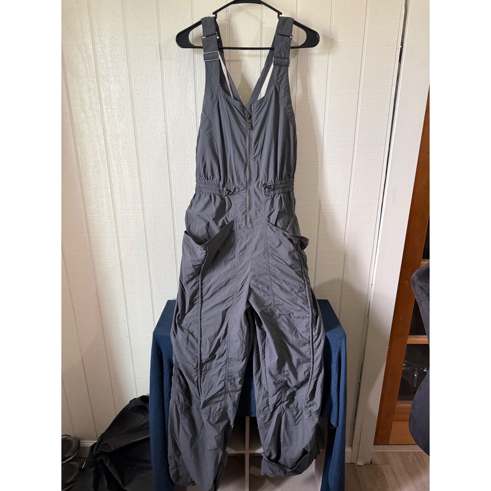 Free People FP Movement Hot Shot Jumpsuit Charcoal Gray Large Zip Front Romper